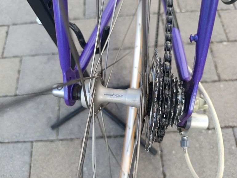 Gebrauchtes Giant Peloton Shimano 105 1992 Road & Gravel, Violett — Bild 9 von 13