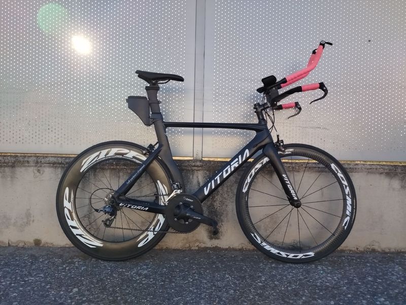 Used Vitoria Custom Shimano 105 2020 Road & Gravel