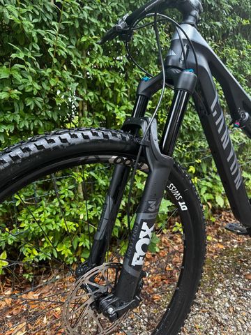 Canyon Neuron CF 8.0 2020 2020 Mountainbike d'occasion — image 9 sur 10