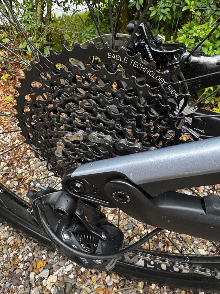 Canyon Neuron CF 8.0 2020 2020 Mountainbike d'occasion — image 6 sur 10