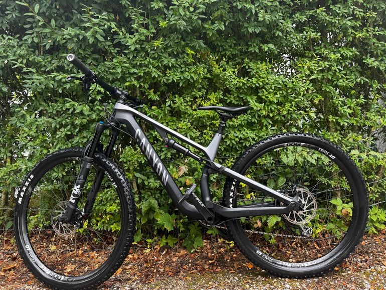 Canyon Neuron CF 8.0 2020 2020 Mountainbike d'occasion — image 2 sur 10