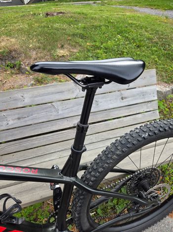Trek Roscoe 8 2023 2023 Mountainbike usato, Verde — immagine 8 di 8