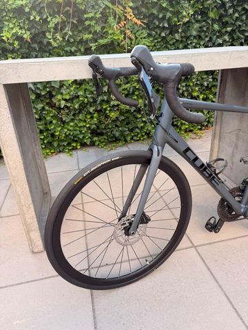 Tweedehands CUBE ATTAIN SLX 2024 2024 Road & Gravel — afbeelding 2 van 20