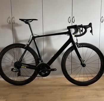 Used Cervélo R5 eTAP 2018 2018 Road & Gravel