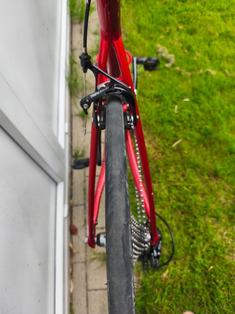 Used Cannondale Optimo 1 2022 Road & Gravel, Red — image 6 of 14