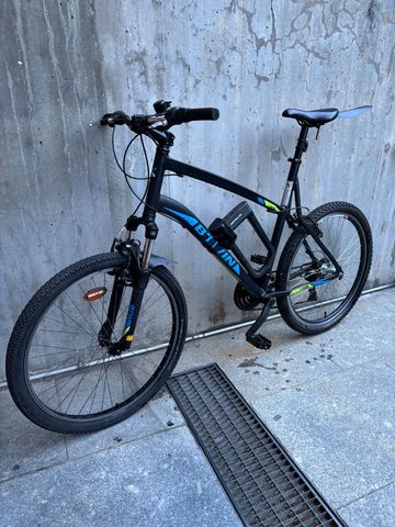Gebrauchtes B’TWIN Rockrider 340 26” 2018 Mountainbike, Schwarz — Bild 4 von 13