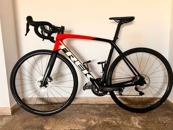 Used Trek Émonda SL 6 Disc 2022 2022 Road & Gravel