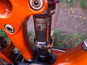 Used Giant Reign E+ 3, 2022 2022 Mountainbike, Orange, 29 — image 6 of 9