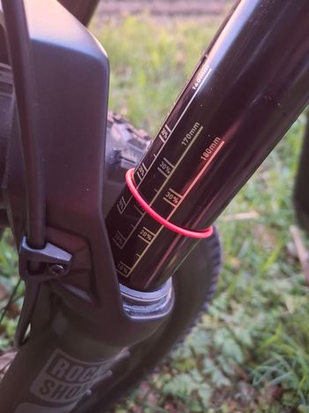 Used Giant Reign E+ 3, 2022 2022 Mountainbike, Orange, 29 — image 5 of 9