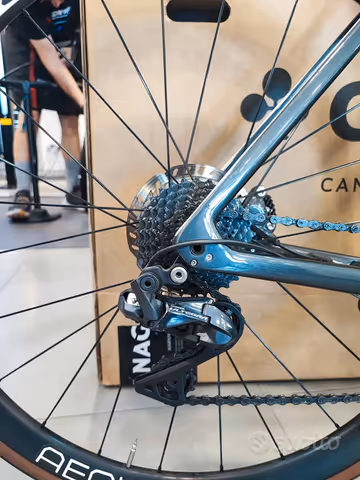 Brugt Trek Émonda SL 6 2024 2024 Road & Gravel — billede 3 af 9