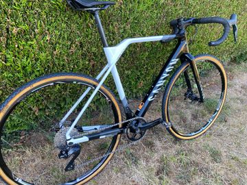 Brugt Canyon Inflite CF SL 6 2023 2023 Road & Gravel — billede 3 af 7