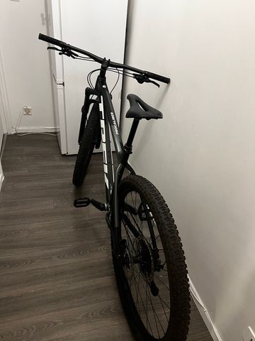 Used Trek Procaliber Shimano Dura Ace Di2 2024 Mountainbike, Black — image 7 of 9