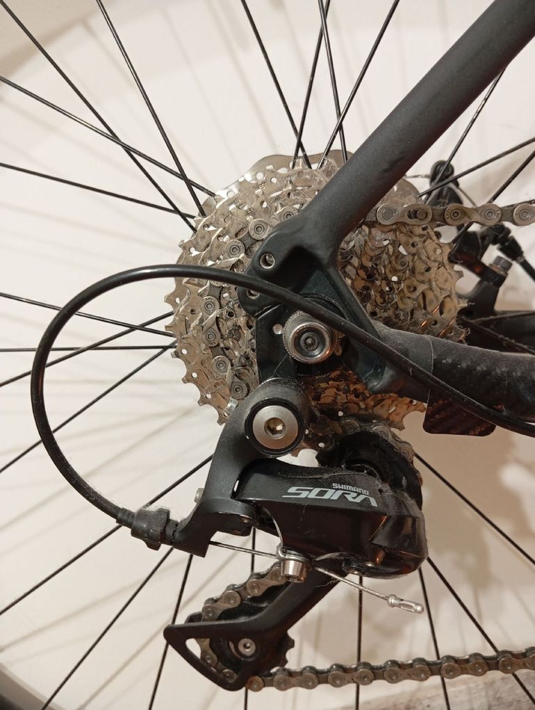 DECATHLON Custom Shimano Sora 2021 Road & Gravel usato, Nero — immagine 4 di 6
