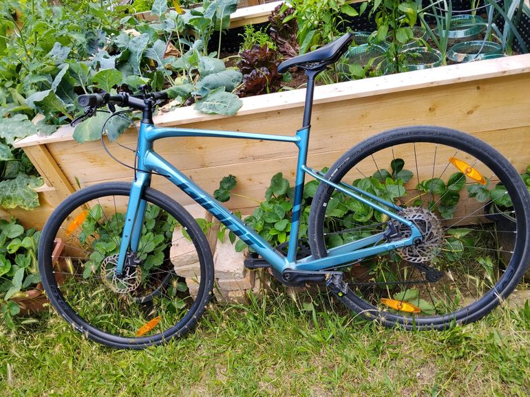 Giant FastRoad AR 1 2023 2023 Urban usato, Blu — immagine 7 di 8