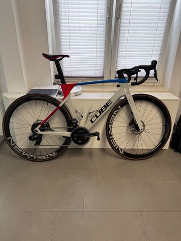 Käytetty CUBE LITENING C:68X RACE 2021 2021 Road & Gravel