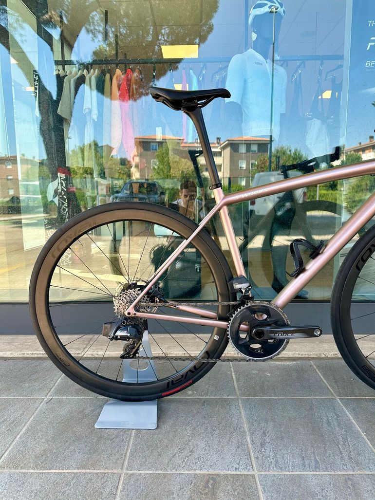 Gebrauchtes Specialized Aethos SRAM Force eTap AXS 2024 Road & Gravel, Hellgrau — Bild 7 von 8