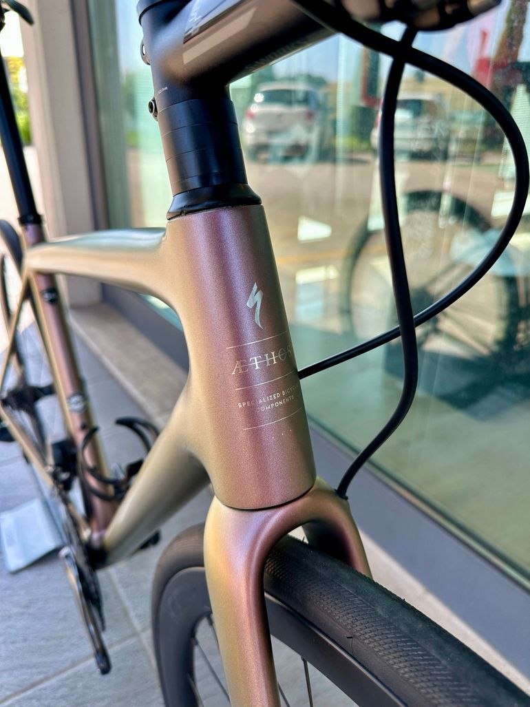Gebrauchtes Specialized Aethos SRAM Force eTap AXS 2024 Road & Gravel, Hellgrau — Bild 4 von 8