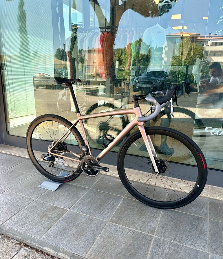 Gebrauchtes Specialized Aethos SRAM Force eTap AXS 2024 Road & Gravel, Hellgrau — Bild 3 von 8