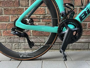 Tweedehands Bianchi Oltre Comp 2025 2025 Road & Gravel — afbeelding 6 van 10
