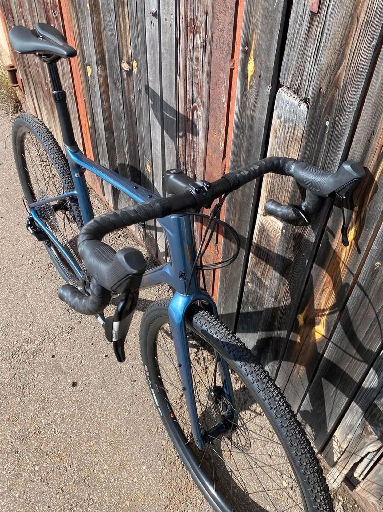 Gebrauchtes Giant Revolt SRAM Apex 2024 Road & Gravel, Blau — Bild 4 von 13