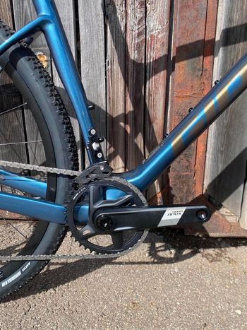 Gebrauchtes Giant Revolt SRAM Apex 2024 Road & Gravel, Blau — Bild 3 von 13