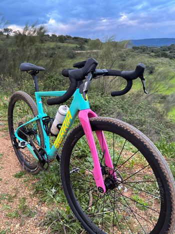Gebrauchtes Berria Custom SRAM Apex 2025 Road & Gravel, Violett — Bild 2 von 3