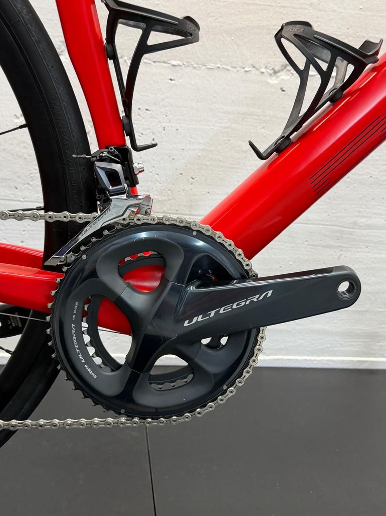 Použité BMC Roadmachine FIVE 2022 2022 Road & Gravel — obrázek 3 z 7