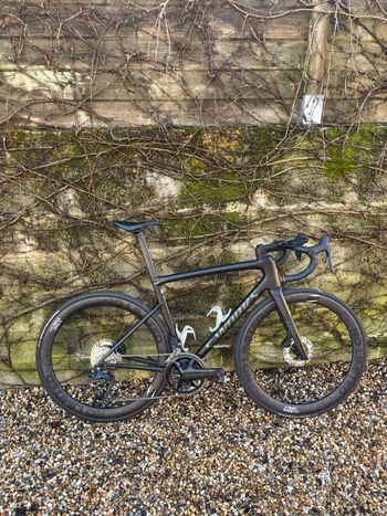 Specialized Tarmac Shimano 105 Di2 2025 Road & Gravel de segunda mano