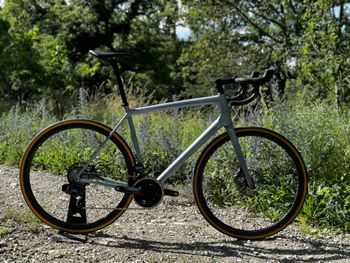 Used Specialized S-Works Aethos - SRAM Red eTap AXS 2022 2022 Road & Gravel