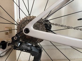 Käytetty Scott Addict 30 2025 2025 Road & Gravel — kuva 4 / 11