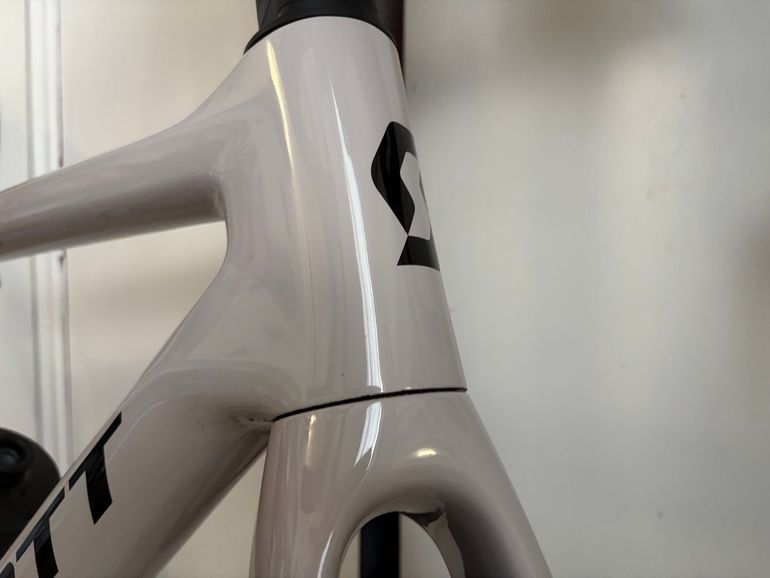 Käytetty Scott Addict 30 2025 2025 Road & Gravel — kuva 9 / 11