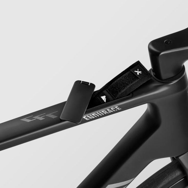 Brugt Canyon Endurace CFR Di2 2024 2024 Road & Gravel — billede 3 af 3