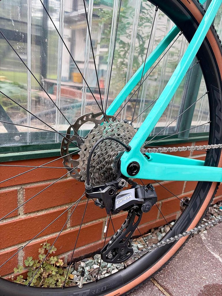 Brugt Bianchi Impulso COMP GRX 610 disc 2024 2024 Road & Gravel — billede 9 af 9