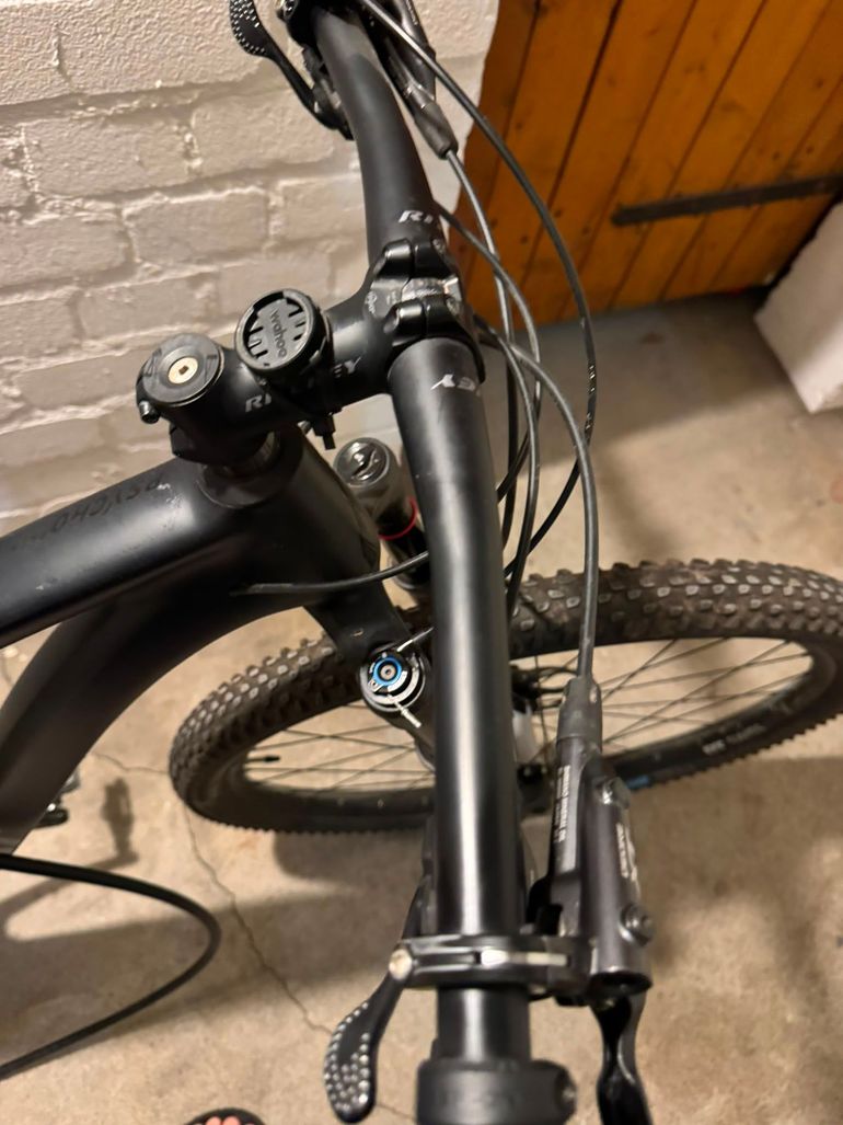 Used Rose PSYCHO PATH 3 2019 2019 Mountainbike, Black, 29 — image 3 of 7