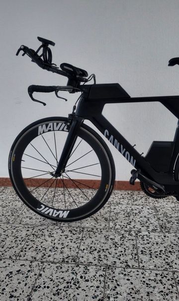 Used Canyon Speedmax CF 7.0 2018 2018 Road & Gravel, Black — image 2 of 6