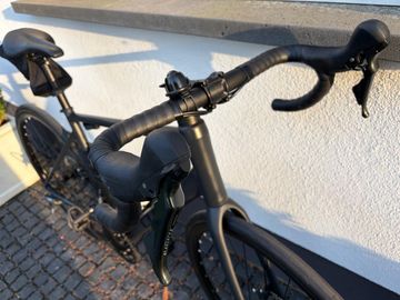 Tweedehands CUBE ATTAIN, RACE 2025 2025 Road & Gravel — afbeelding 14 van 22