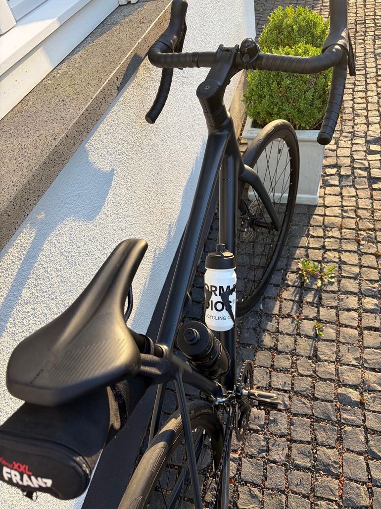 CUBE ATTAIN, RACE 2025 2025 Road & Gravel usato, Nero — immagine 4 di 22