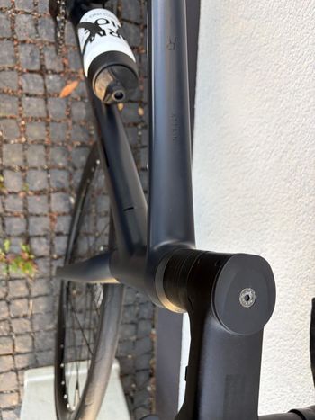 CUBE ATTAIN, RACE 2025 2025 Road & Gravel usato, Nero — immagine 17 di 22