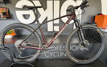 Brugt Orbea ALMA M ELITE 2024 2024 Mountainbike — billede 2 af 3