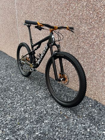 Použité Specialized Epic Expert 2023 2023 Mountainbike — obrázek 2 z 5