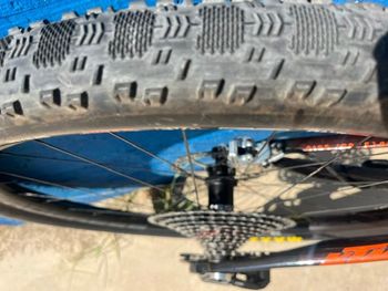 Brugt KTM SCARP MT EXONIC 2024 2024 Mountainbike — billede 20 af 22
