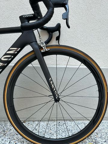 Used Canyon Ultimate CF EVO 10.0 LTD 2017 2017 Road & Gravel, Black — image 4 of 4