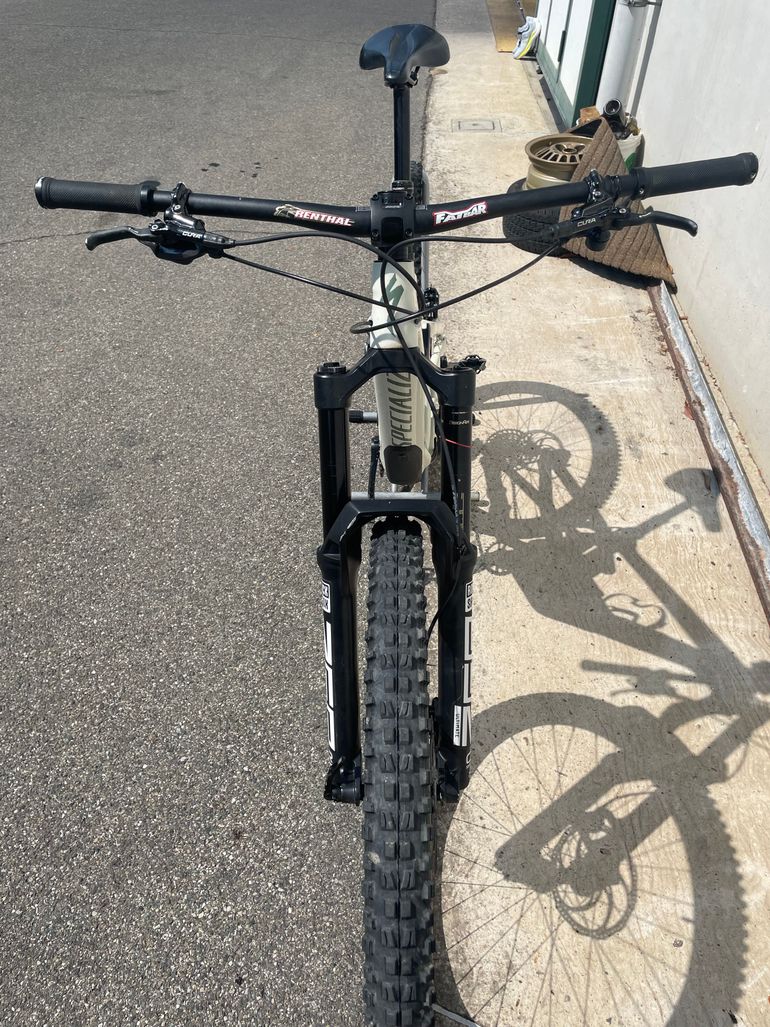 Używany Specialized Enduro Elite 2022 2022 Mountainbike — zdjęcie 6 z 6