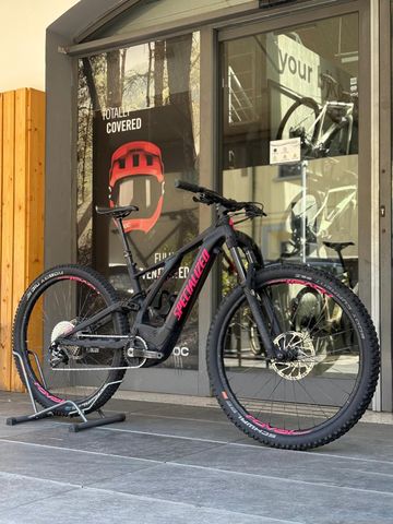 Käytetty Specialized Men's Turbo Levo 2019 2019 MTB