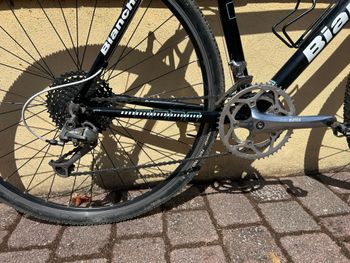 Used Bianchi Custom Shimano Tiagra 2008 Road & Gravel, Black — image 2 of 5