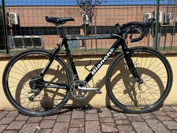 Used Bianchi Custom Shimano Tiagra 2008 Road & Gravel