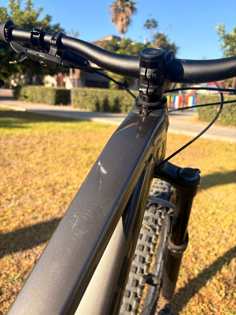 Brugt Trek Slash 7 Gen 5 2023 2023 Mountainbike — billede 7 af 11