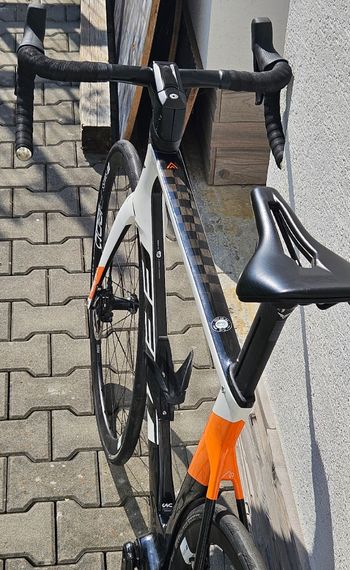 Used Felt Rally SRAM Force eTap AXS 2021 Road & Gravel, White — image 8 of 13