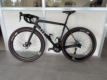 Gebrauchtes Specialized Crux Comp 2022 2022 Road & Gravel, Hellgrau — Bild 3 von 3