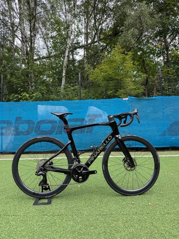Tweedehands Pinarello X1 105 2023 2023 Road & Gravel